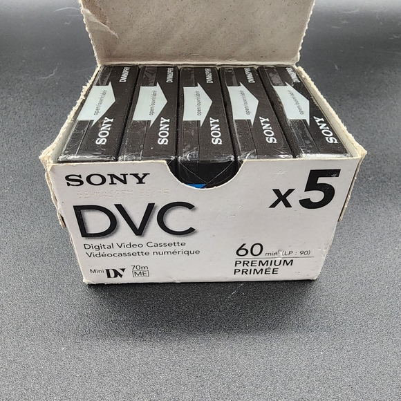 Sony DVC (Set Of 5) MiniDV Cassettes - Picture 3 of 4